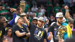 Read more about the article 2022 NBA Finals: Stephen Curry wins his first Finals MVP award after leading Golden State to title