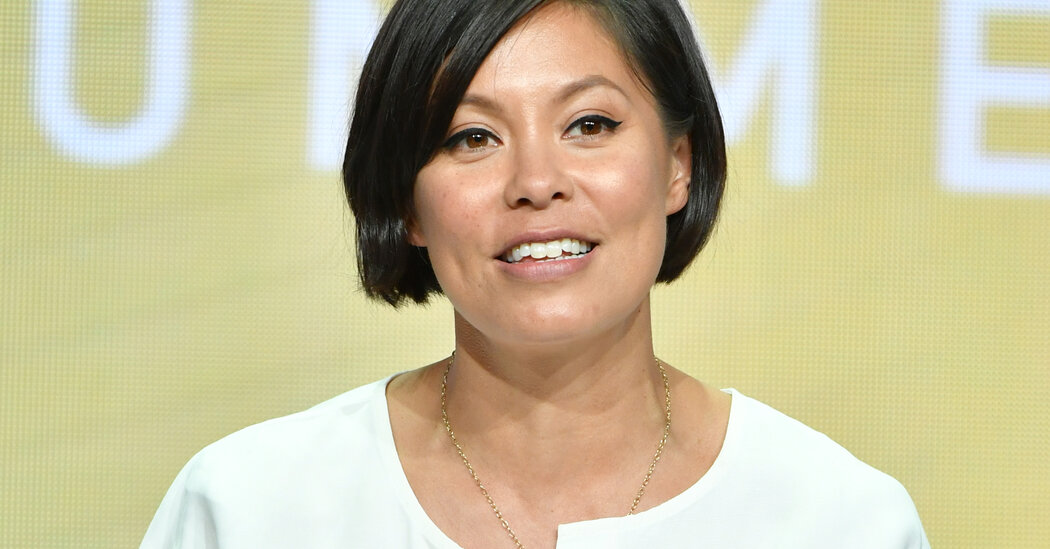 You are currently viewing Alex Wagner to Succeed Rachel Maddow at MSNBC