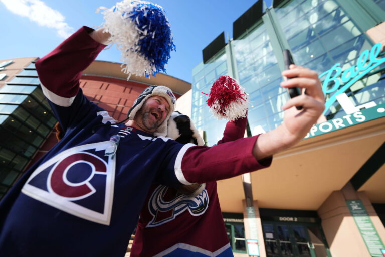 Read more about the article As the Colorado Avalanche get ready for the Stanley Cup Final, fans old and new step in to keep tradition alive