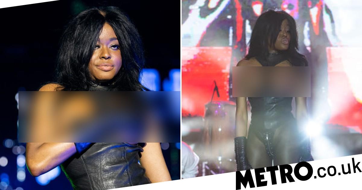 You are currently viewing Azealia Banks storms off stage at Miami Pride: ‘Not happy to be here’