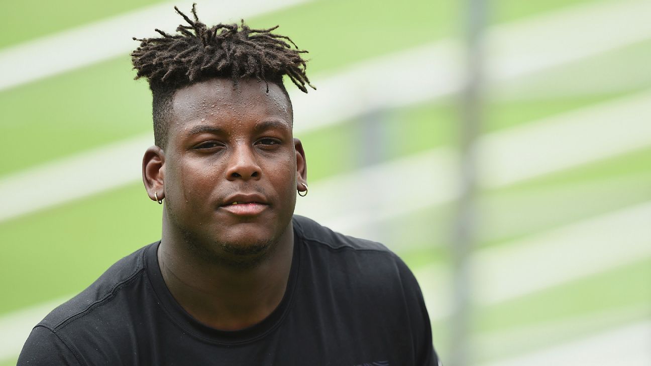 You are currently viewing Baltimore Ravens LB Jaylon Ferguson dies at age 26