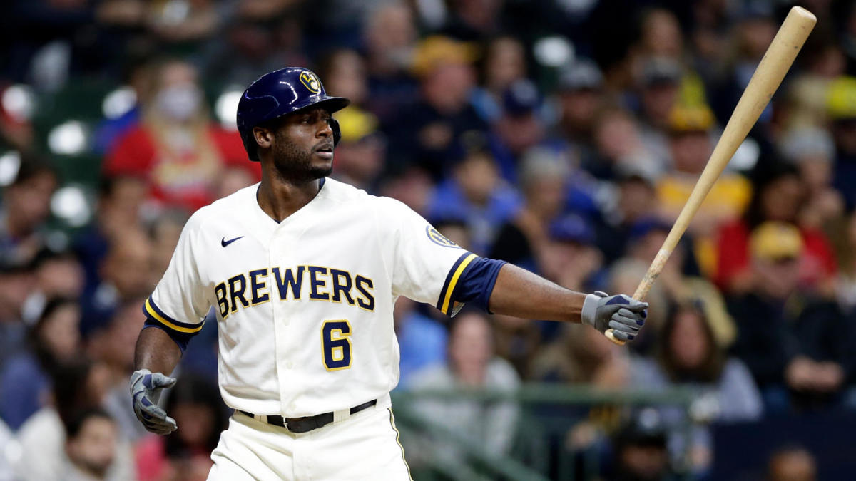 You are currently viewing Brewers designate outfielder Lorenzo Cain for assignment in final season of five-year contract