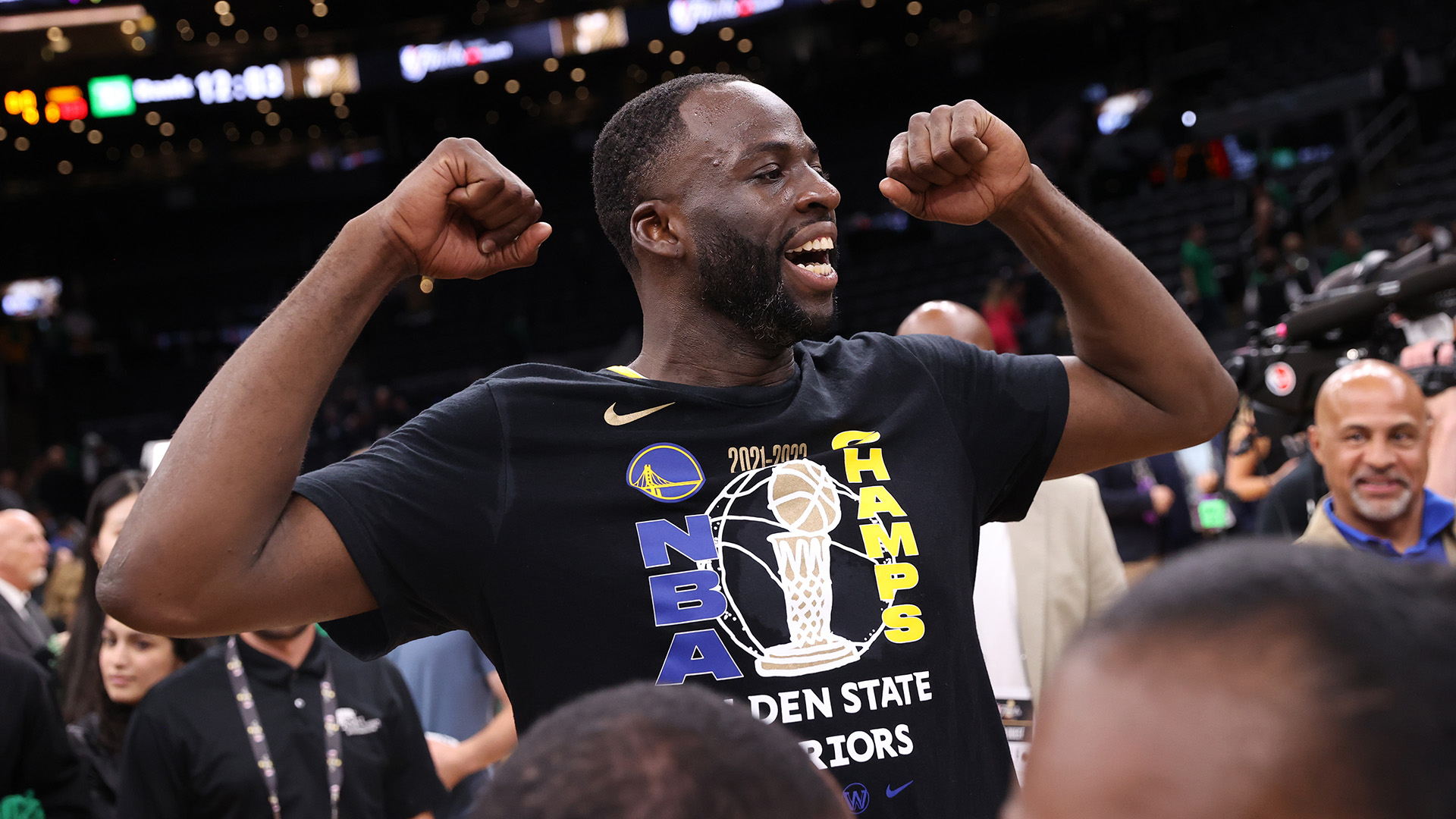 You are currently viewing Draymond Green’s familiar energy, defense help Warriors win 2022 title