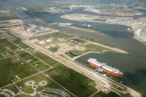 Read more about the article Explosion Reported at Freeport LNG Facility in Texas
