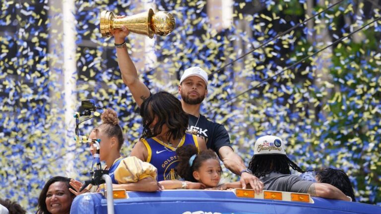 Read more about the article Golden State Warriors revel in 4th title amid raucous parade
