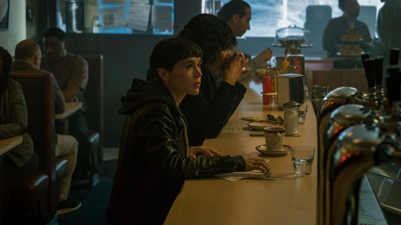 You are currently viewing How ‘The Umbrella Academy’ Season 3 Incorporated Elliot Page’s Real-Life Transition