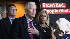 Read more about the article Jan. 6 panel “re-doing” subpoena after failing to find Mo Brooks