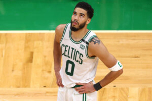 Read more about the article Jayson Tatum finishes NBA Finals with unprecedented 100 playoff turnovers