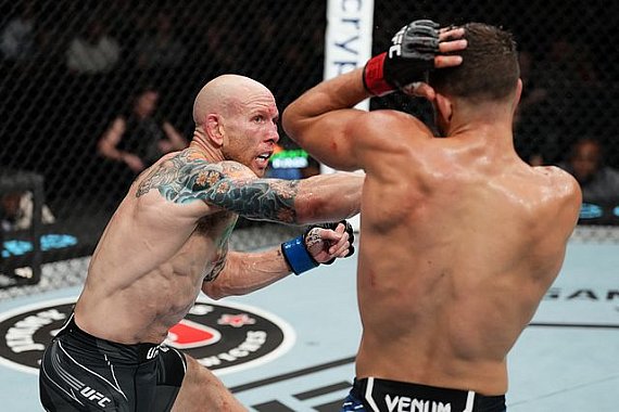 You are currently viewing Josh Emmett Thought He Won Four Rounds vs. Calvin Kattar, Wants Title Shot Next