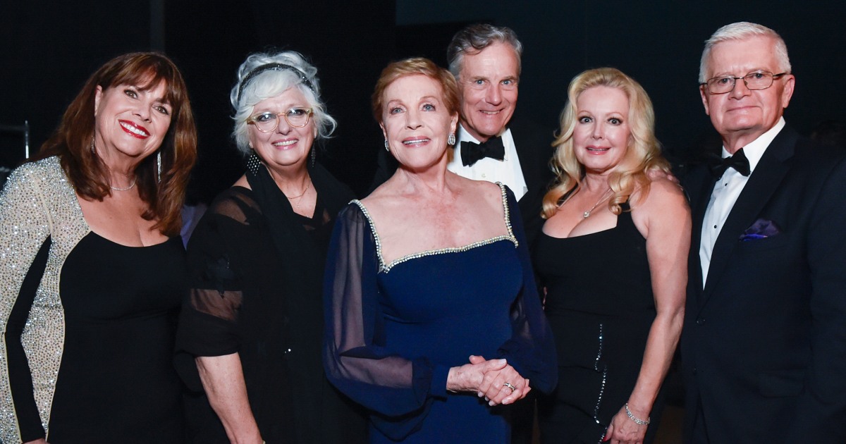 You are currently viewing Julie Andrews Reflects on Recent Reunion with ‘Sound of Music’ von Trapp Kids