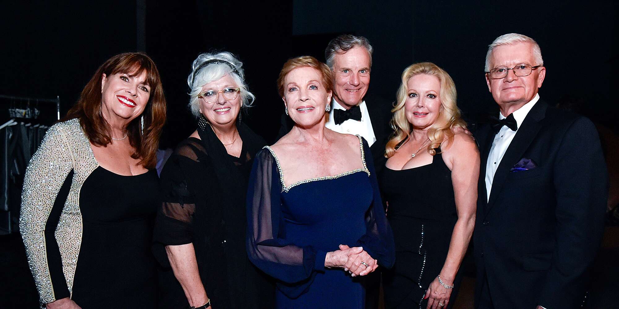 You are currently viewing Julie Andrews on Her Bond with The Sound of Music Cast: ‘We’re Family’