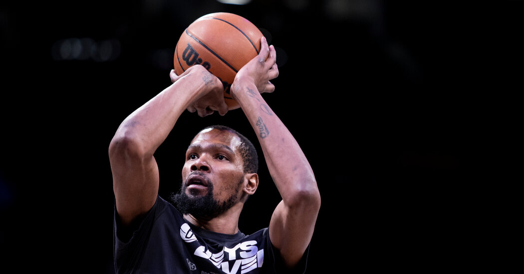 You are currently viewing Kevin Durant Asks to Be Traded From the Nets