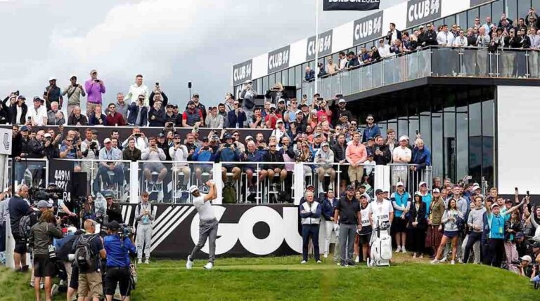 Read more about the article LIV Golf Day 1 Live Updates: Follow Phil Mickelson, Dustin Johnson in Debut Event