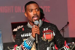 Read more about the article Last night’s Verzuz of Ray J vs. everybody has Twitter talking