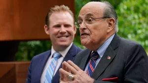 Read more about the article Opinion | Rudy Giuliani makes a mountain out of a backslap