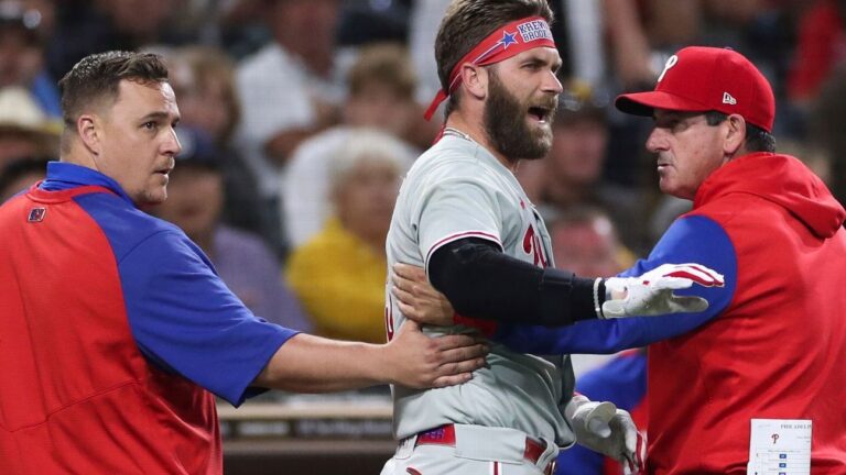 Read more about the article Philadelphia Phillies outfielder Bryce Harper out indefinitely after suffering broken left thumb