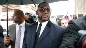 Read more about the article R. Kelly sentenced to 30 years for sex trafficking, racketeering convictions