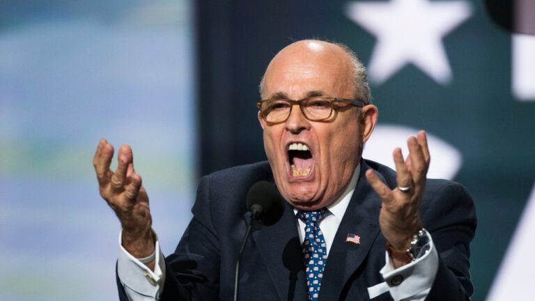 Read more about the article Rudy Giuliani Says Guy Who Tapped His Back in Supermarket Should Be Thrown in Prison
