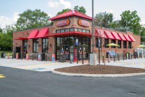 Read more about the article Sheetz lowers gas prices to $3.99 a gallon before July 4th