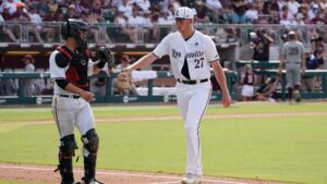 Read more about the article Texas A&M baseball beats Louisville, ends bid at Blue Bell Park