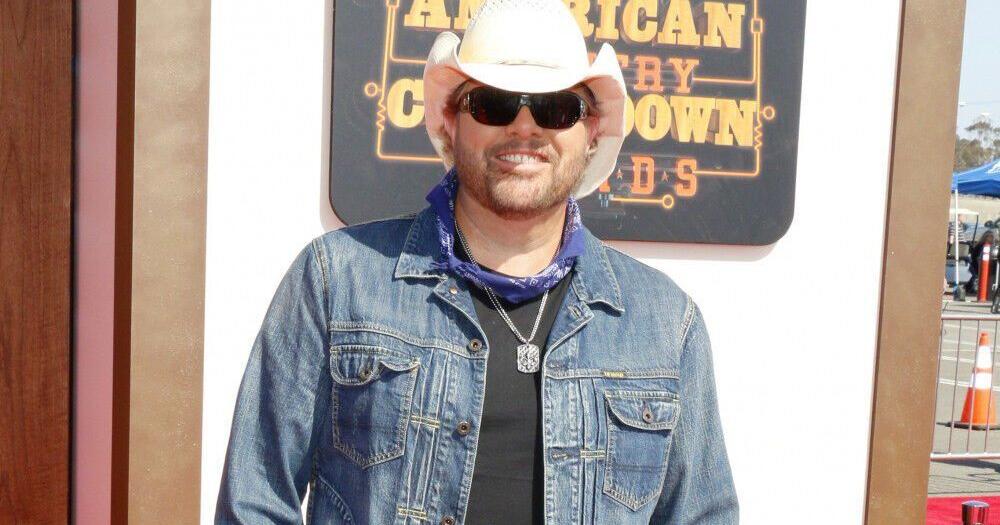 You are currently viewing Toby Keith has cancer