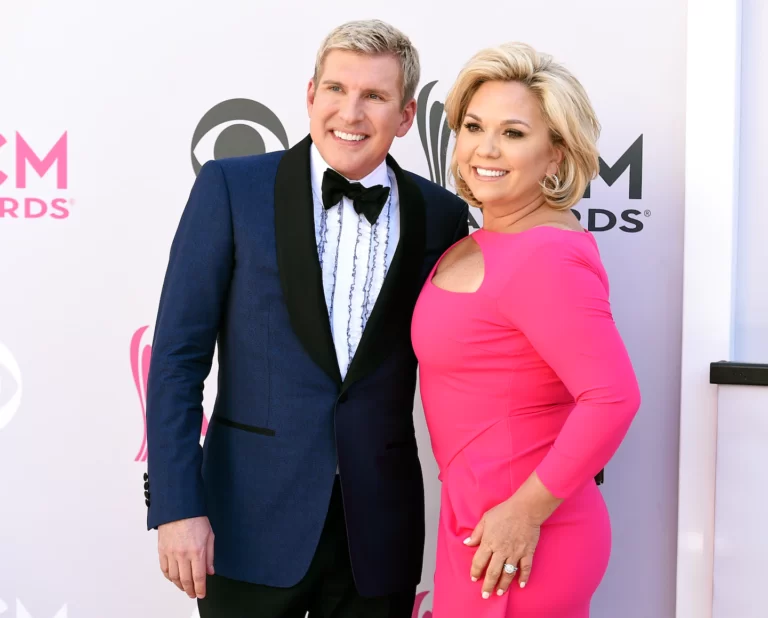 Read more about the article Todd and Julie Chrisley found guilty of fraud, tax evasion