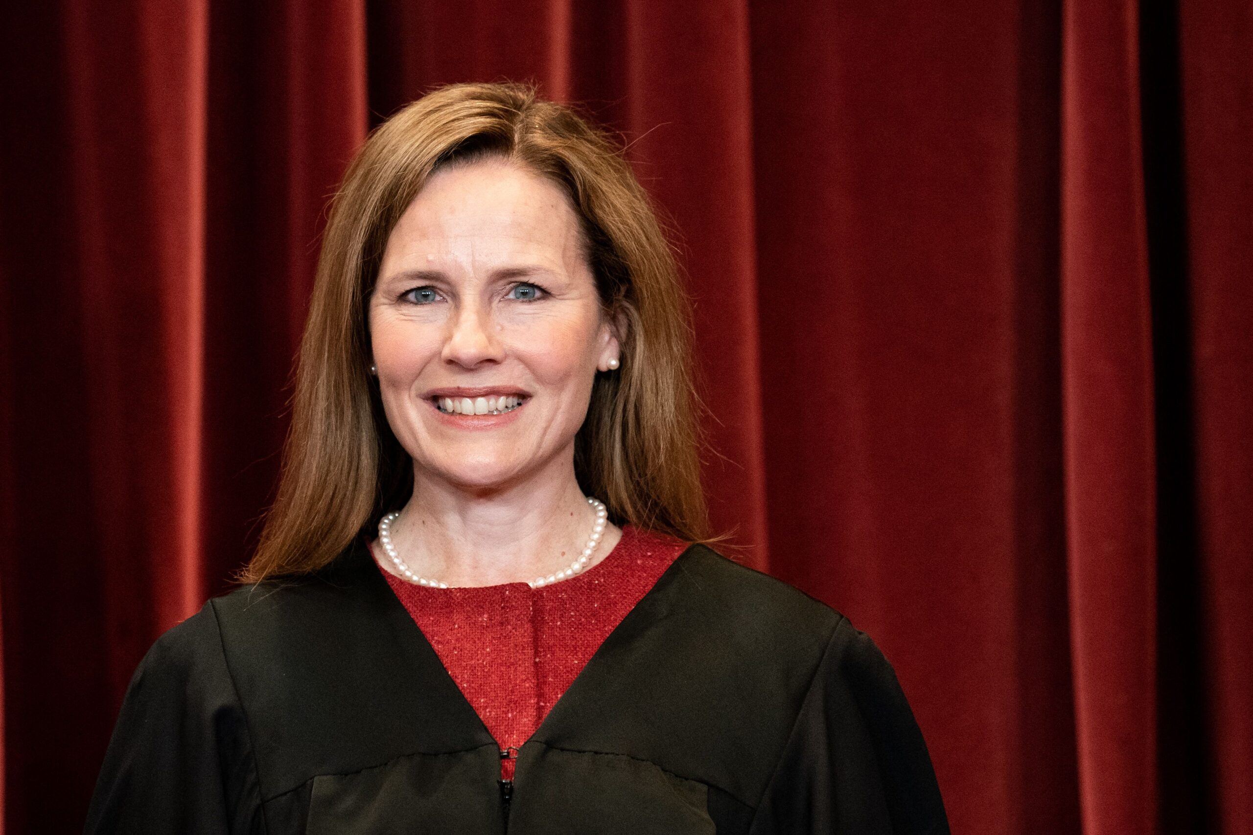 You are currently viewing What Amy Coney Barrett Said About Roe v. Wade As Decision Overturned