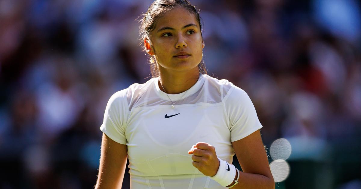 You are currently viewing Wimbledon 2022 results: Emma Raducanu suffers defeat to Caroline Garcia