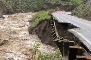 Read more about the article Yellowstone flooding, damage closes national park, forces evacuations