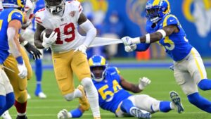 Read more about the article 49ers WR Deebo Samuel not in top 10 WRs