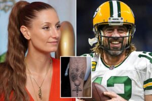 Read more about the article Aaron Rodgers’ new tattoo linked to rumored girlfriend Blu of Earth