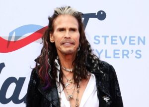 Read more about the article Aerosmith Frontman Steven Tyler Checks out of Rehab