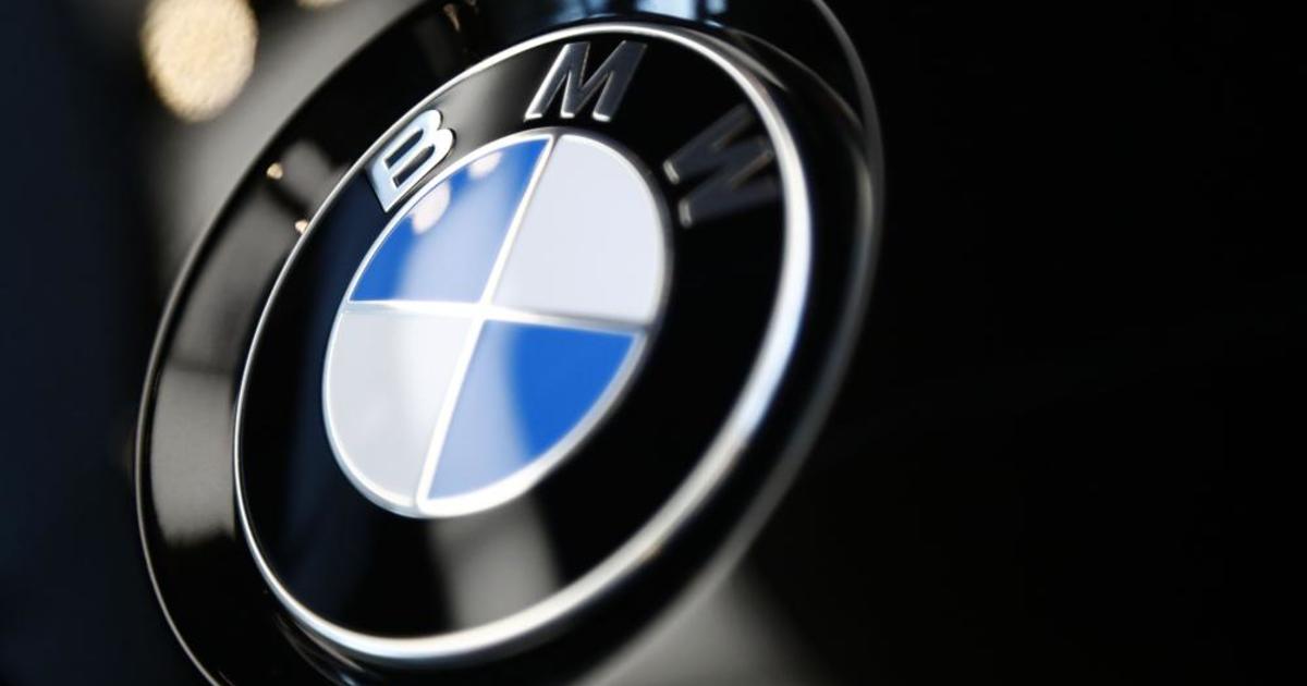 You are currently viewing BMW is selling a subscription plan for seat warmers — for $17 a month