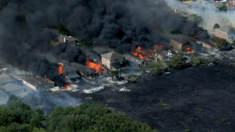 Read more about the article Balch Springs fire in Texas damages 26 homes, destroying 9
