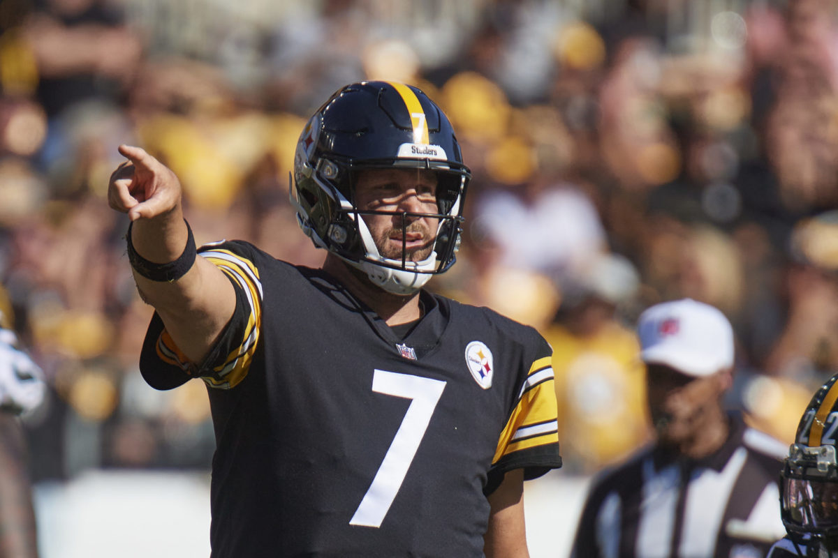 You are currently viewing Ben Roethlisberger Thinks He Could Still Play: NFL World Reacts