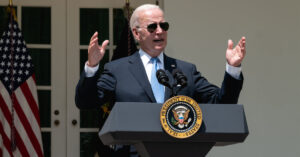 Read more about the article Biden Tests Positive for Covid Again in ‘Rebound’ Case