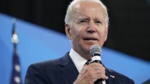 Read more about the article Biden backs filibuster exception to protect abortion access – 104.5 WOKV