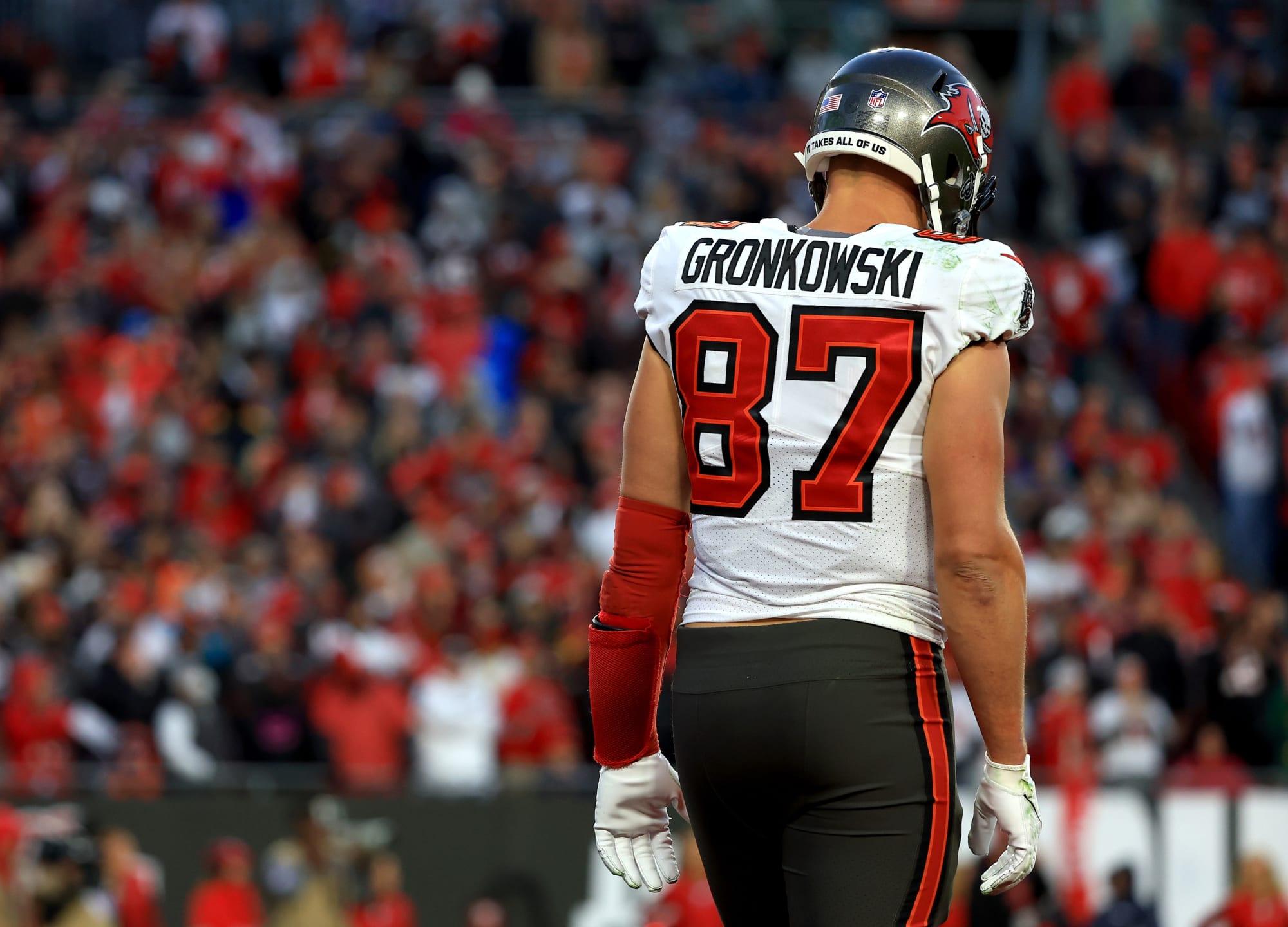 You are currently viewing Buccaneers need to take Rob Gronkowski at his word this time
