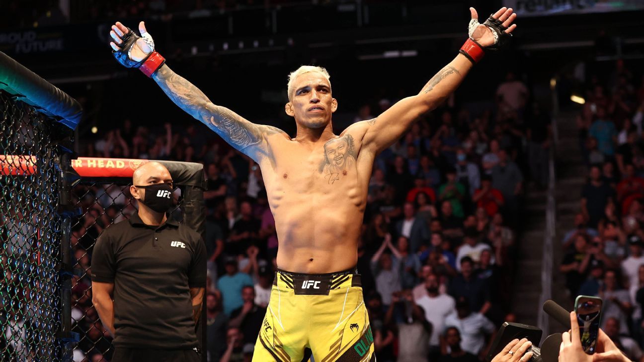 You are currently viewing Charles Oliveira-Islam Makhachev lightweight title bout to headline UFC 280 on Oct. 22 in Abu Dhabi