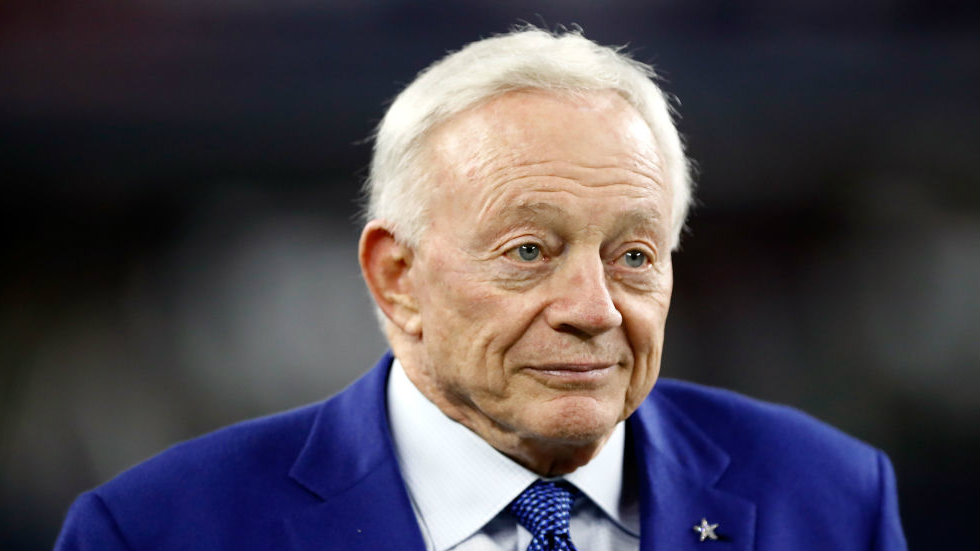 You are currently viewing Dallas Cowboys owner Jerry Jones apologizes for ‘offensive’ reference to little people – The Hill