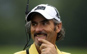 Read more about the article Dallas-based golf analyst David Feherty leaves NBC to join LIV Golf broadcast