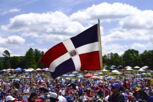 Read more about the article Dominican flags and a sea of fans cheer David Ortiz into the Hall of Fame