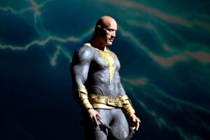 Read more about the article Dwayne Johnson Shows Up In Costume At Comic-Con With New Trailer – Deadline