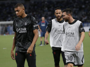 Read more about the article Gamba Osaka 2-6 PSG highlights: Neymar, Messi & Mbappe goals