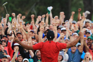 Read more about the article Golf World Reacts To Tiger Woods Trophy Case News
