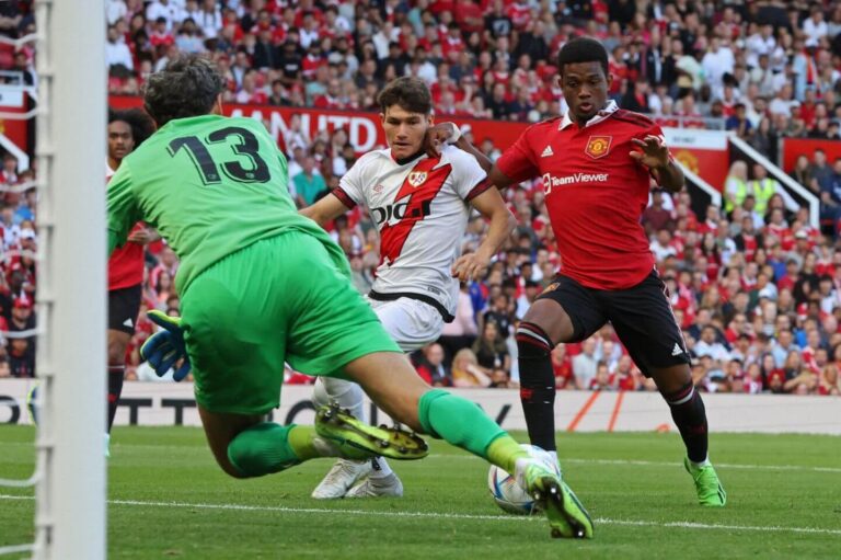 Read more about the article How Manchester United were held to 1-1 draw by Rayo Vallecano