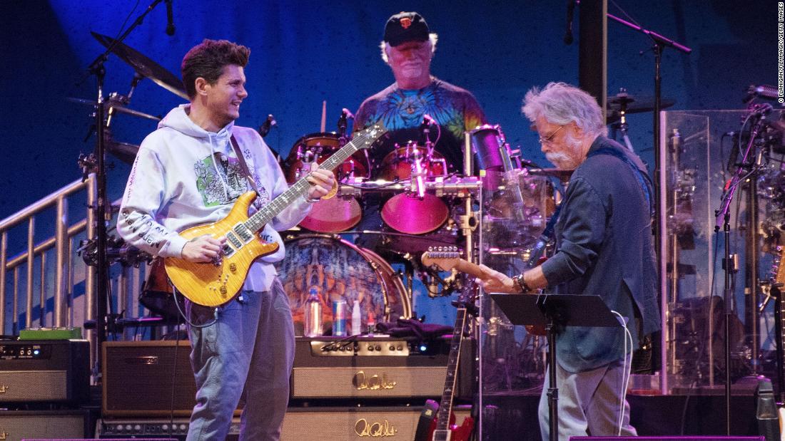 You are currently viewing John Mayer’s father fell ill, leading to Dead & Company to cancel a show
