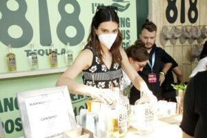 Read more about the article Kendall Jenner’s says 818 Tequila didn’t rip off Texas company