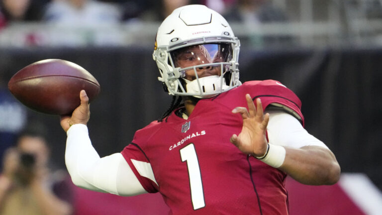 Read more about the article Kyler Murray ‘Homework’ Clause in His Contract Leads to Memes, Mocking, Amazement