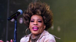 Read more about the article Macy Gray responds to backlash, accusations of ‘transphobia’ over her definition of a woman